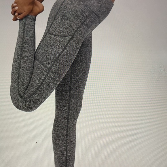 Offline by Aerie Women’s The Hugger Legging Size XS Long NWT deep discount - Picture 2 of 8